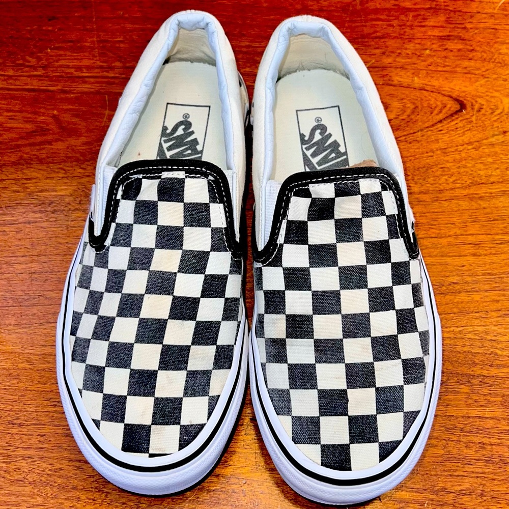 Classic checkered Vans (slip on)